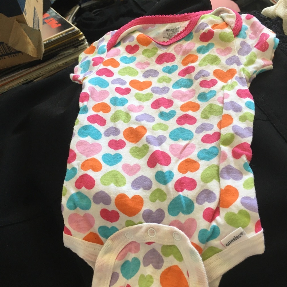 Infant onesies 6-9 months